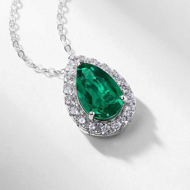 Teardrop Shaped Gemstone Emerald and Zirconia Necklace S925 Silver 1.73 Carats Total