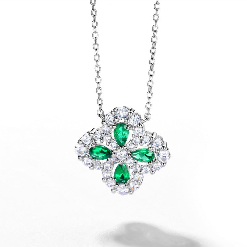 Four Leaf Clover Gemstone Emerald and Zirconia Necklace S925 Silver 1 Carats Total