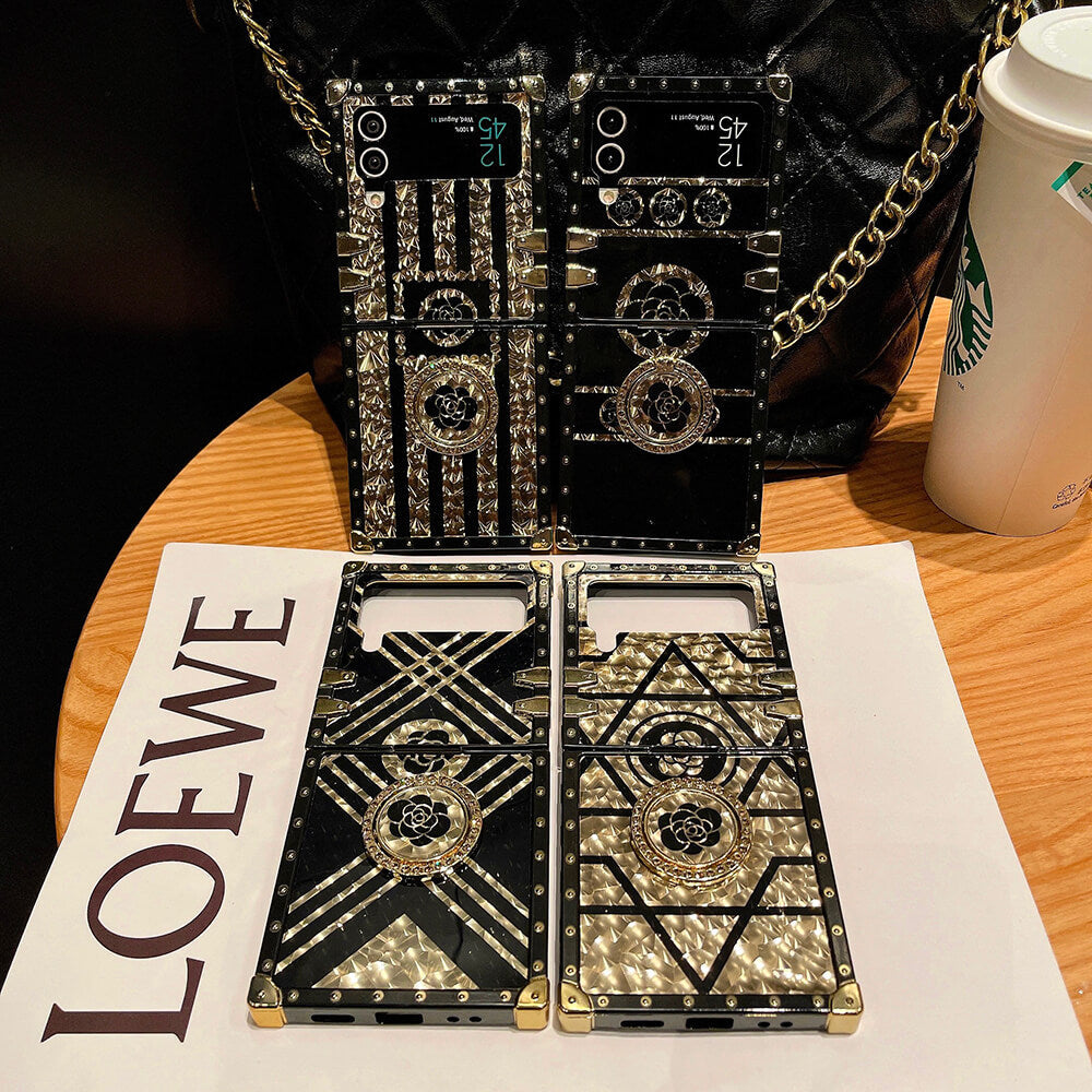 Luxury Brand Black Rose Flower Stripe Glitter Gold Lanyard for Samsung Galaxy Z Flip4 Flip3 Samsung Cases