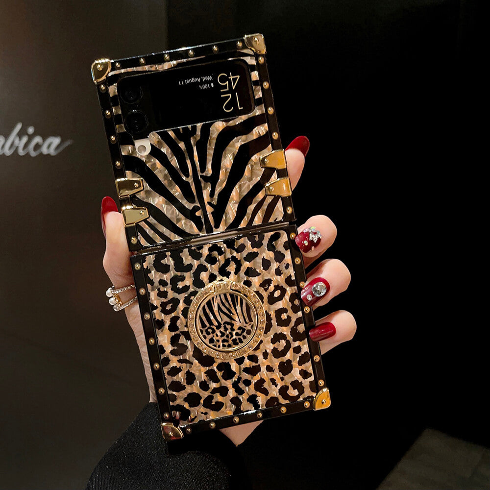 Leopard Print Ring Phone Case for Samsung Galaxy Z Flip4 Flip3 - GiftJupiter