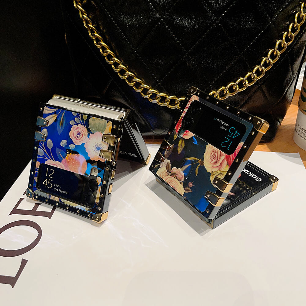 Stylish French Style Flower Ring Phone Case for Samsung Galaxy Z Flip4 Flip3 Samsung Cases