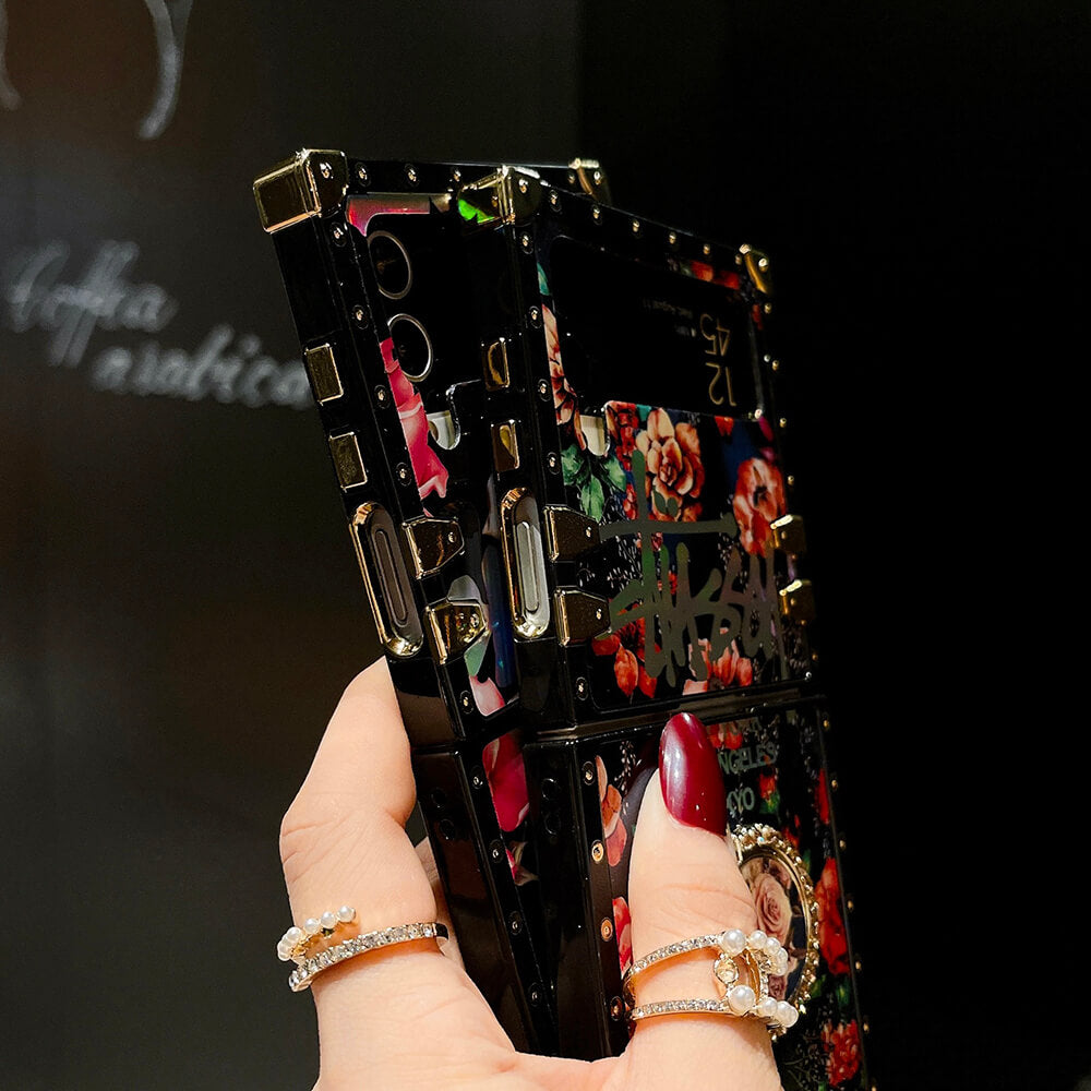 Vintage Fashion Rose Ring Phone Case for Samsung Galaxy Z Flip4 Flip3 - GiftJupiter
