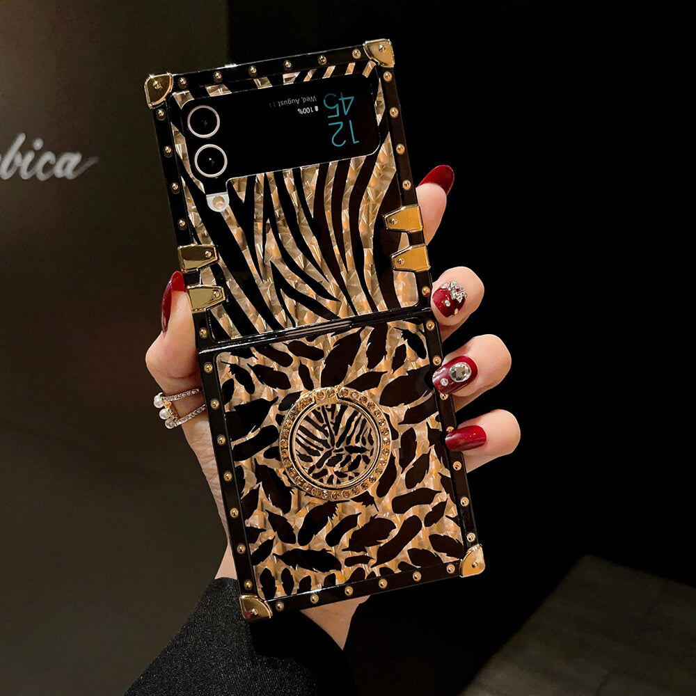 Leopard Print Ring Phone Case for Samsung Galaxy Z Flip4 Flip3 - GiftJupiter