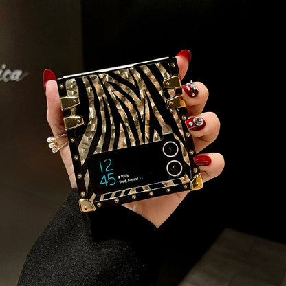 Luxury Leopard Pattern Stripe Glitter Gold Square Case For Samsung Galaxy Z Flip4 Flip3 5G Samsung Cases